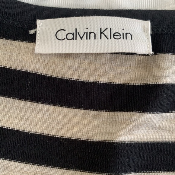 Calvin Klein Tan/Black Striped V-Neck 3/4 Sleeves  T-Shirt Dress. Size 6 - Picture 5 of 9
